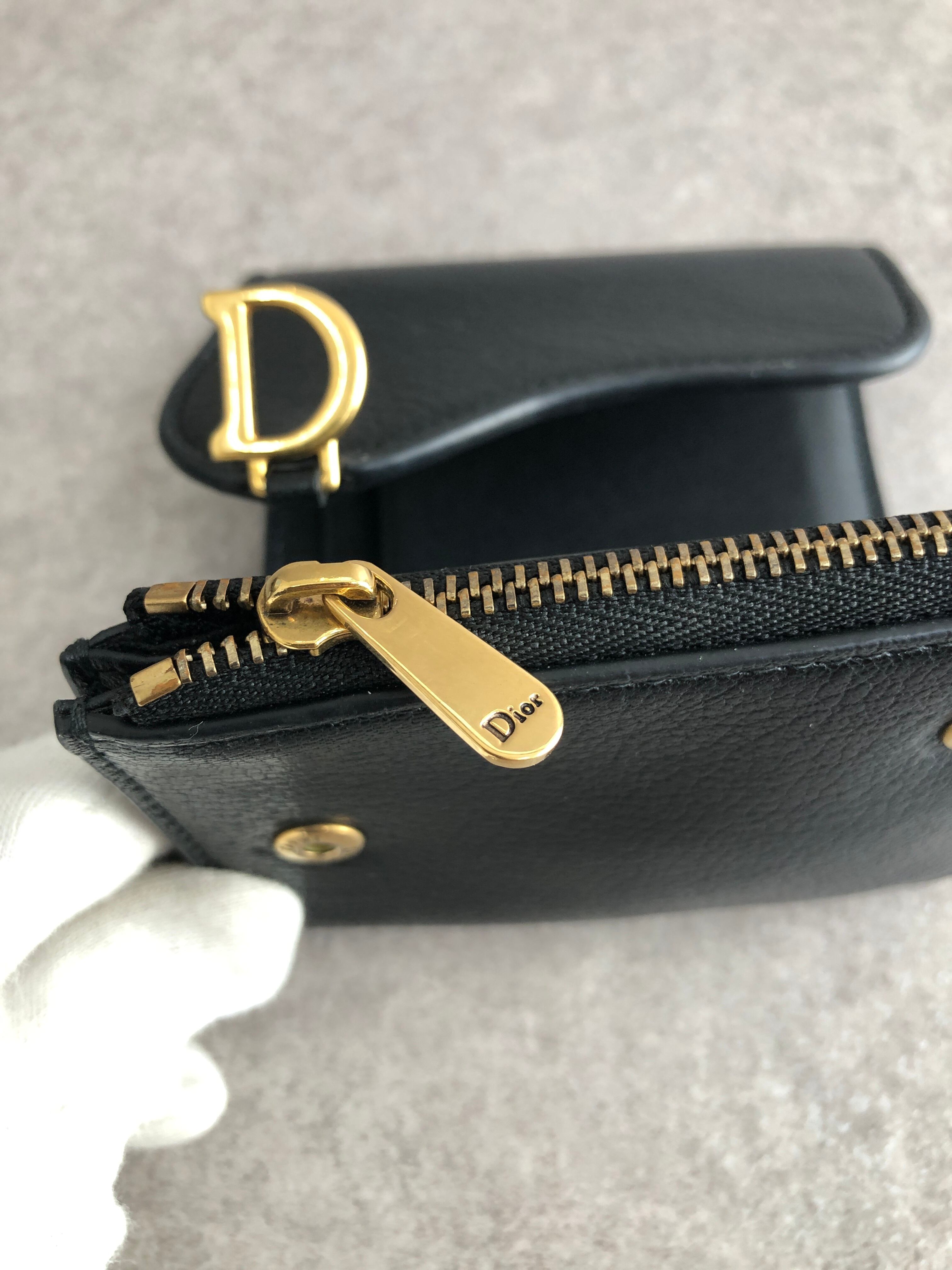 Christian Dior クリスチャン ディオール 財布 ブラック サドル ロゴ