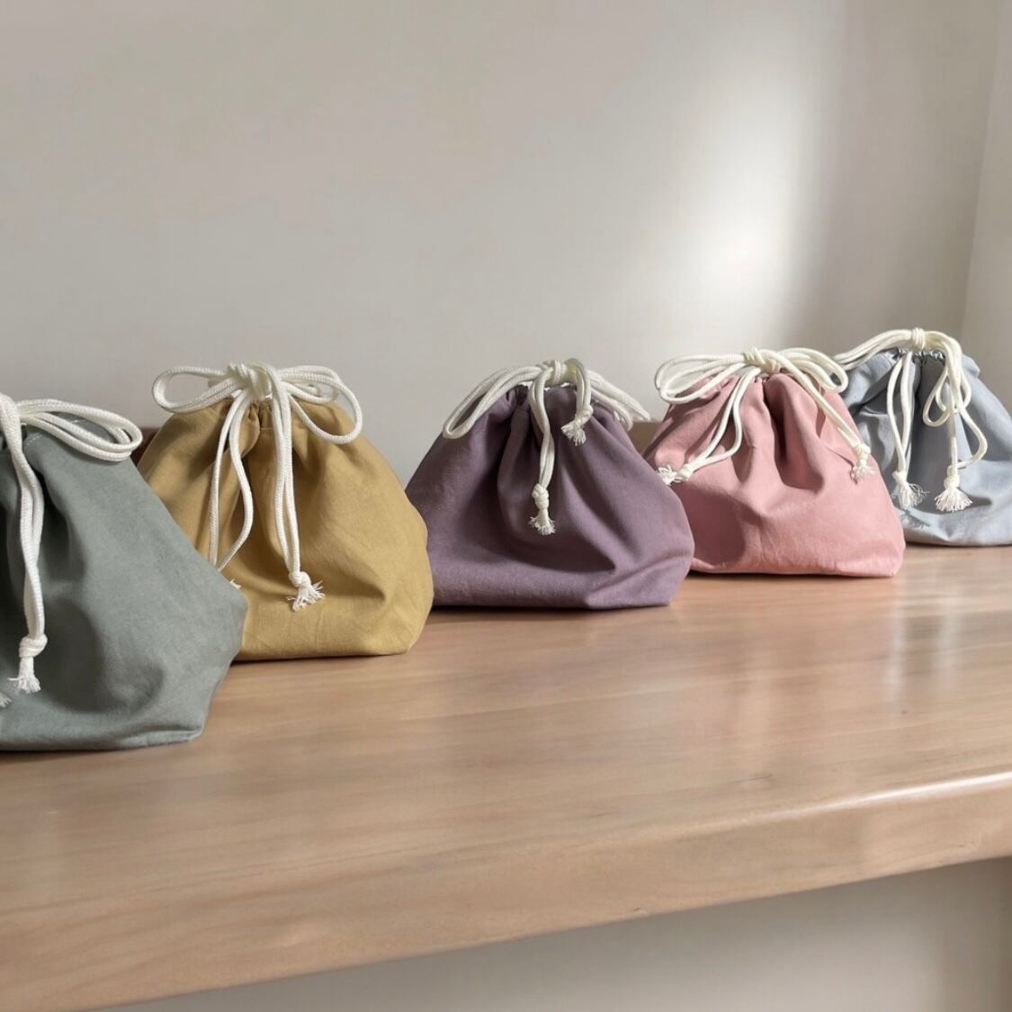 リバティ　お弁当袋　ハンドメイド　035 お弁当袋 リバティI お弁当入れ お弁当箱 弁当箱 おしゃれ