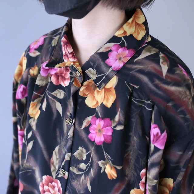 flower art pattern yoke tuck design over silhouette shirt