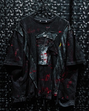 【ÆIEM】vivid notes “SCARRED VESSEL” dismantled layered object damage oversized T-shirt