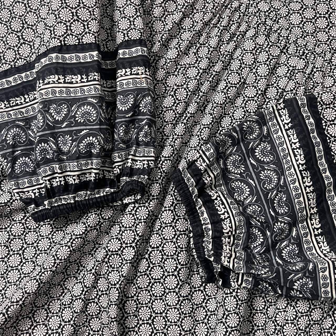 UNIQLO × ANNA SUI ユニクロ アナスイ フローラル 総柄 スキッパー 長袖 ワンピース M/ブラック×ホワイト ゆったりめ レディース