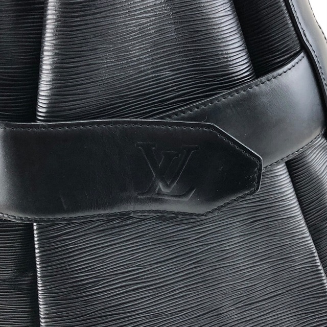 LOUIS VUITTON ルイヴィトン サックデポール エピ ショルダーバッグ ブラック レザー 巾着 vintage ヴィンテージ オールド v8epcv