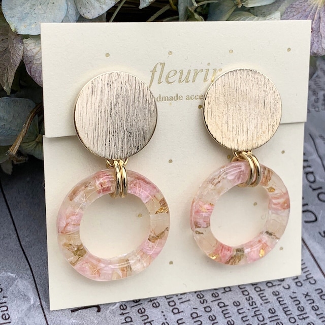 fleurir レジンフラワーピアス