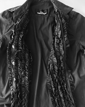 tricot COMME des GARÇONS　FRILL SHORT SLEEVE SHIRT