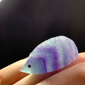 61可愛い色合いフローライトハリネズミさん