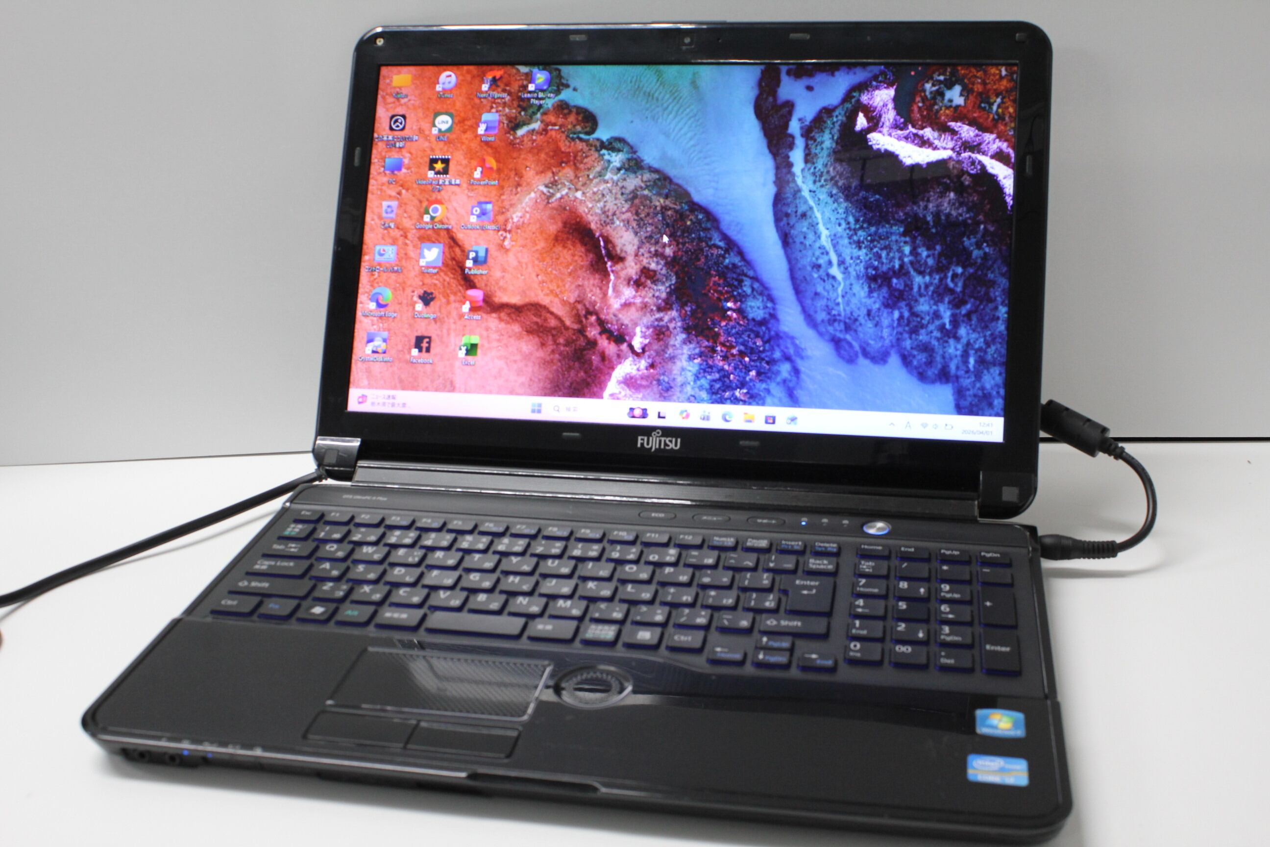 【中古ノートPC】富士通〈LIFEBOOK UH95/E2〉Intel Core i7/SSD512GB/メモリ8GB ⑤ 中古ノートPC】富士通〈LIFEBOOK UH95/E2〉Intel Core i7/SSD512GB