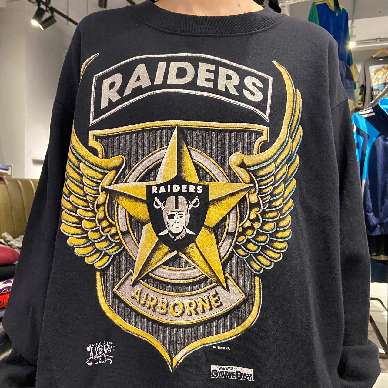 90年代 ロサンゼルス・レイダース チームロゴ スウェットシャツ メンズL 古着 USA製 LOS ANGESS RAIDERS NFL アメフト  プリント 90s ビンテージ ヴィンテージ トレーナー ブラック 黒【スウェット】【SW20】 | cave 古着屋【公式】古着通販サイト