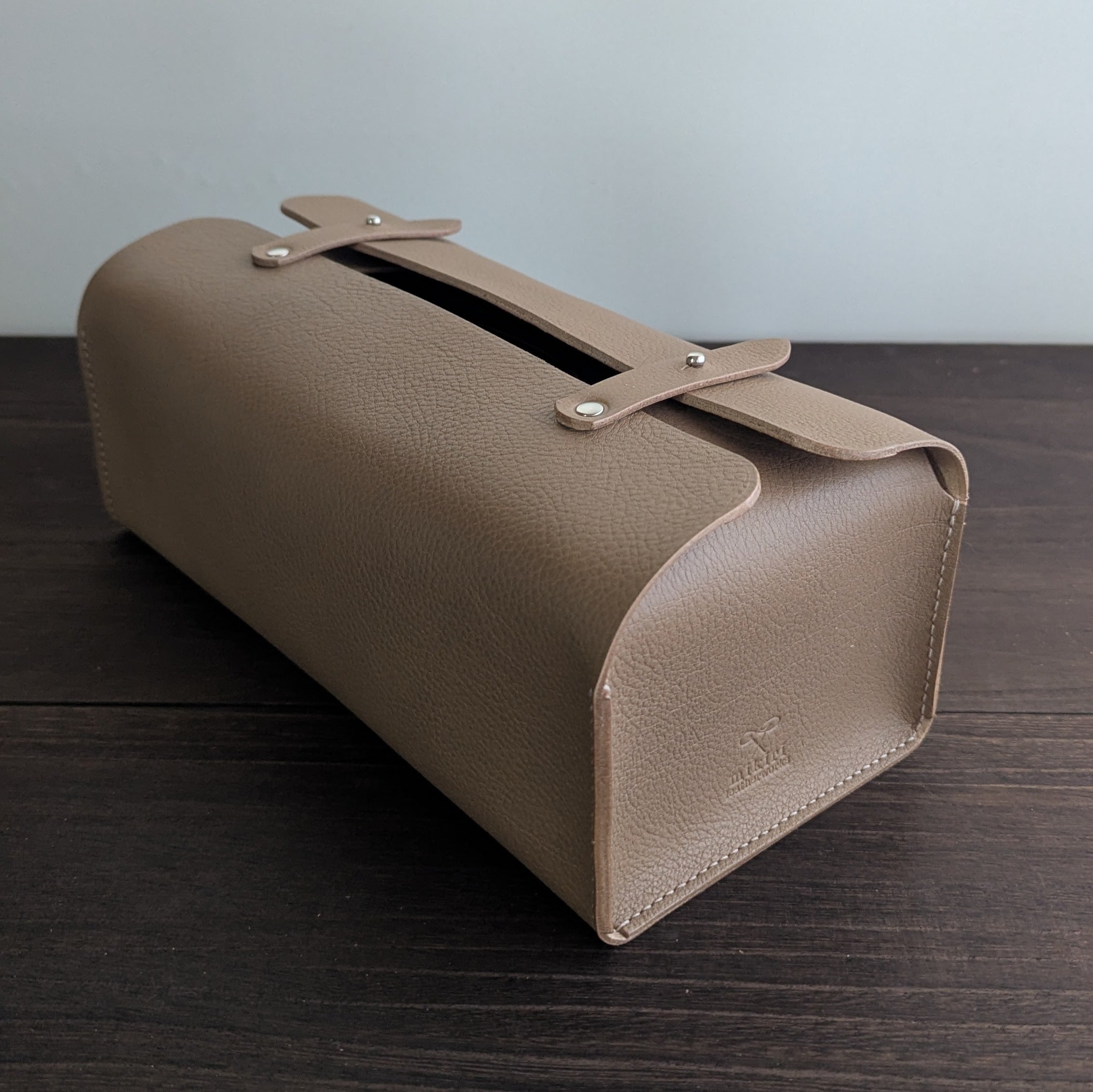 【イタリアンレザーの保湿ティッシュボックスカバー】高さのあるボックス対応サイズ(受注製作)