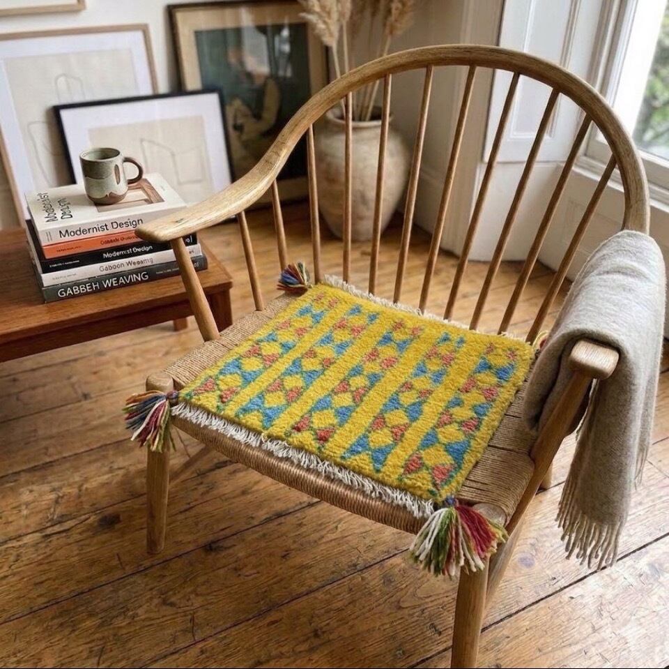 ギャッベ ミニ玄関マット 38×52cm ペルシャ手織り イラン産天然ウール