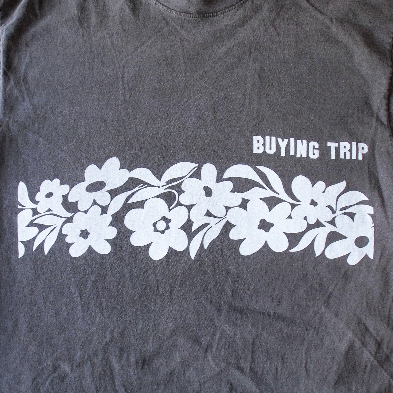 【BUYING TRIP】"Flower" Garment Dye Long Sleeve T-shirt (VINTAGE BLACK DYED)