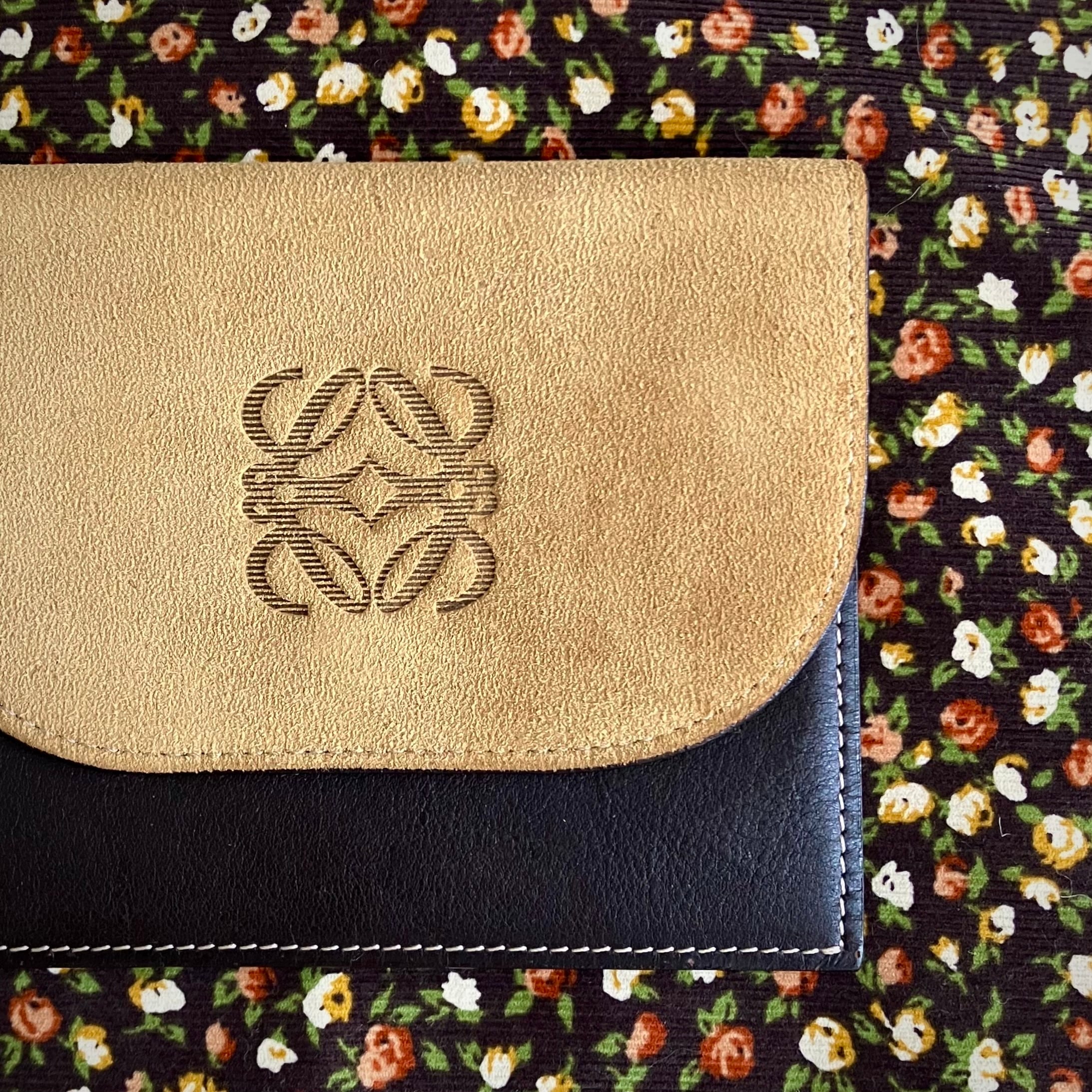 ✨未使用品✨Christian Dior ♡ Vintage ♡ ethnic keycase | OKAKURA