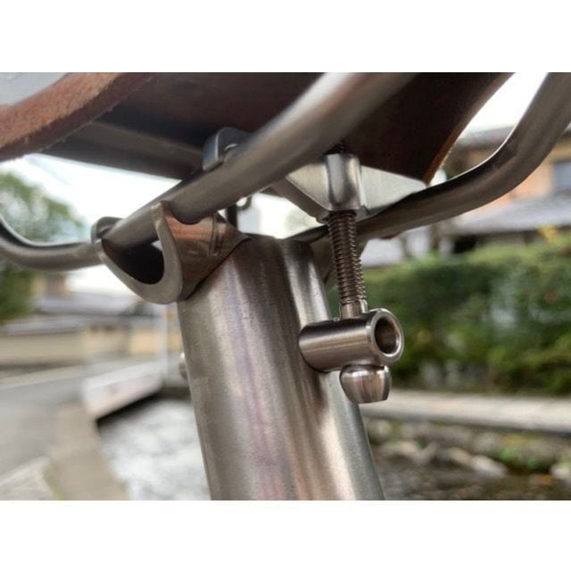 Brompfication Titanium Seatpost | LORO ONLINE STORE Brompfication Titanium Seatpost | LORO ONLINE STORE