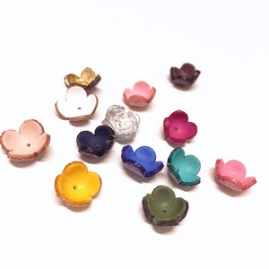 【アウトレット】３Dレザーフラワー クローバーS (ピンなしタイプ)8個入(パープル)