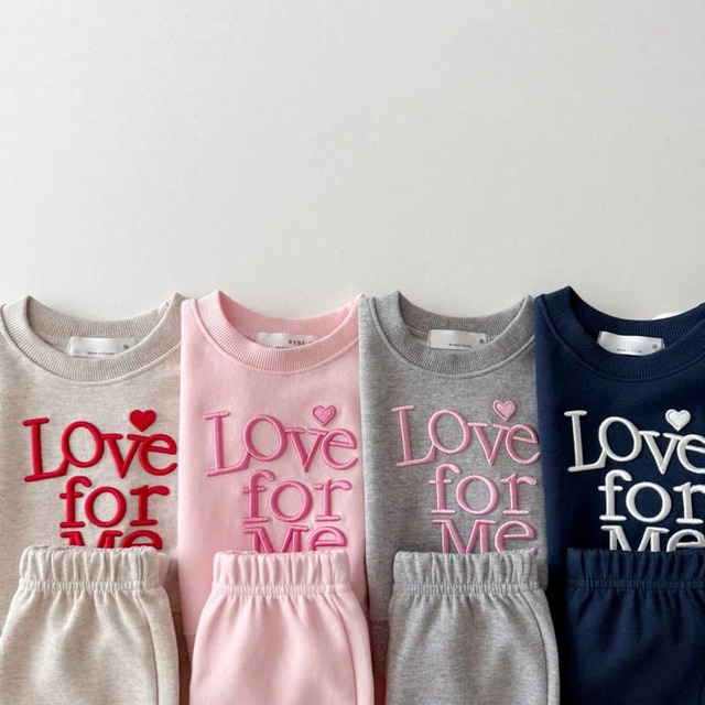 【BABY&KID】韓国風　LOVE FOR MEセットアップ