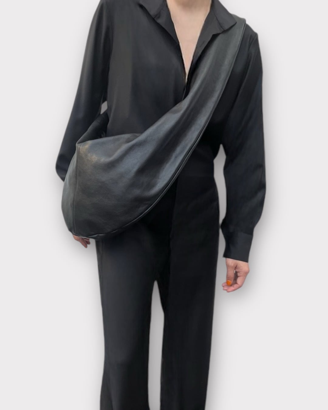 GABRIELA COLL GARMENTS [CROSSED LEATHER BAG]