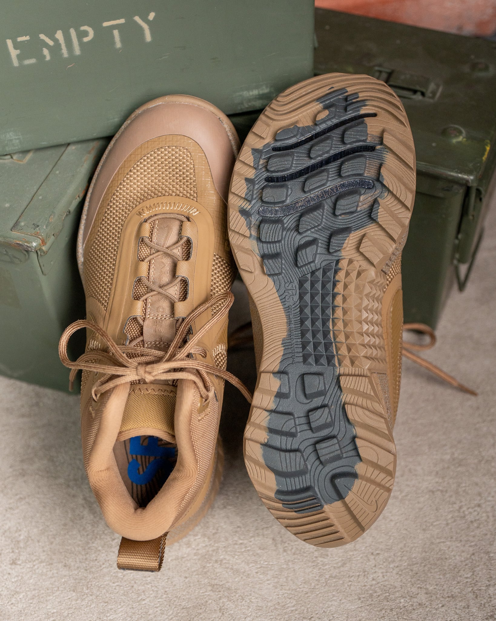 DEADSTOCK】