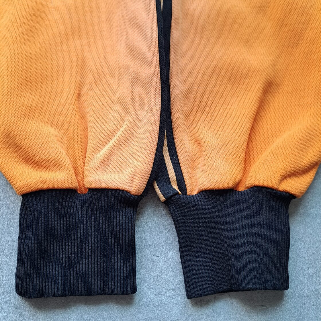 70s 西ドイツタグ オレンジ 黒 デサント Adidas トラックジャケット 