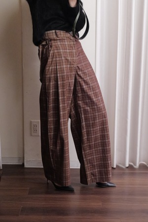corduroy check pants beige