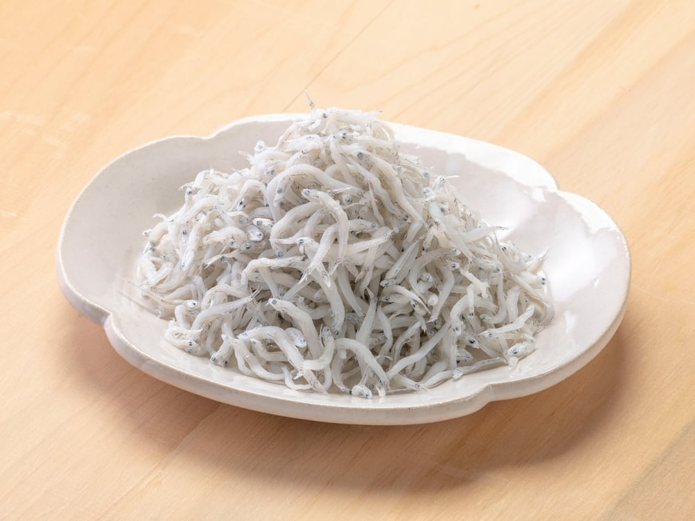 セット】釜揚げしらす（280g）＋中干チリメン （270g） | 露弥水産