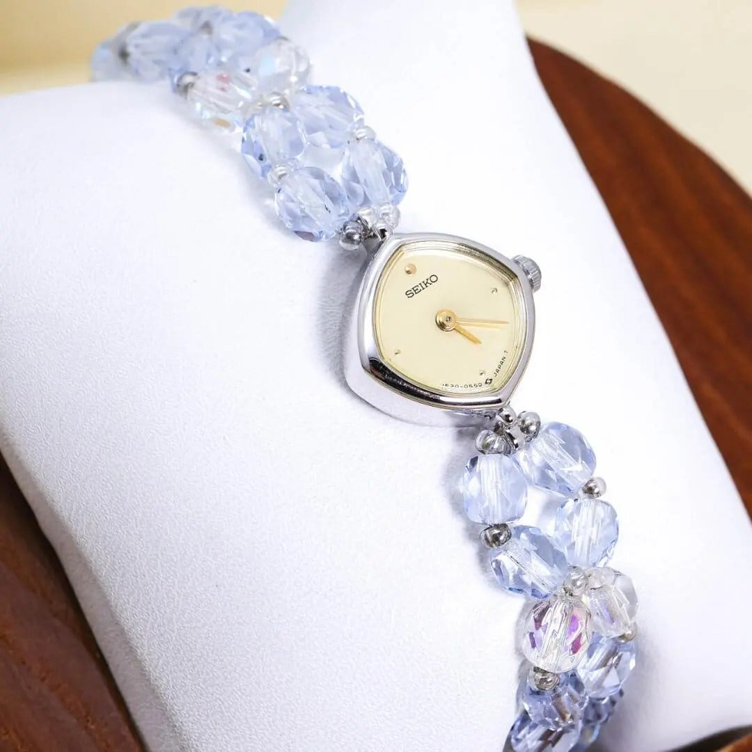 稼働 SWAROWSKI 腕時計 クリスタル スクエア レディース 1609 | Like a