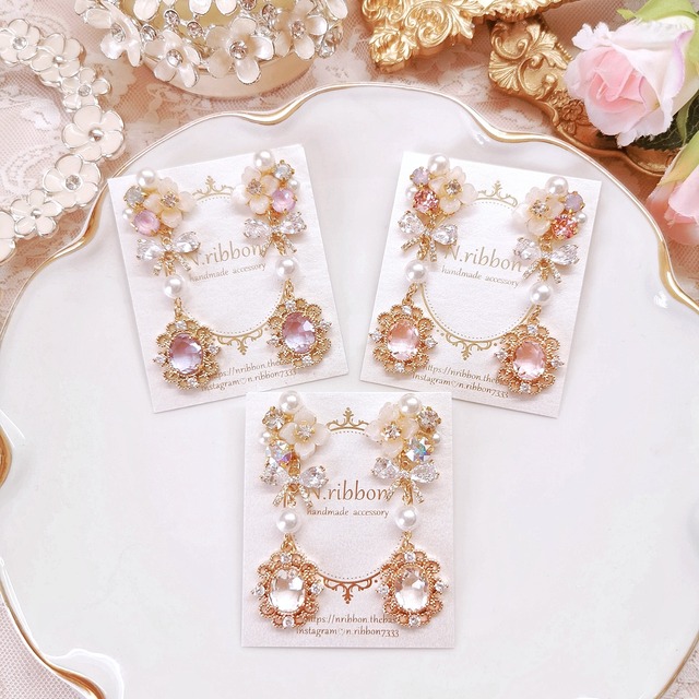 《 brilliant oval gem 》 ピアス/イヤリング