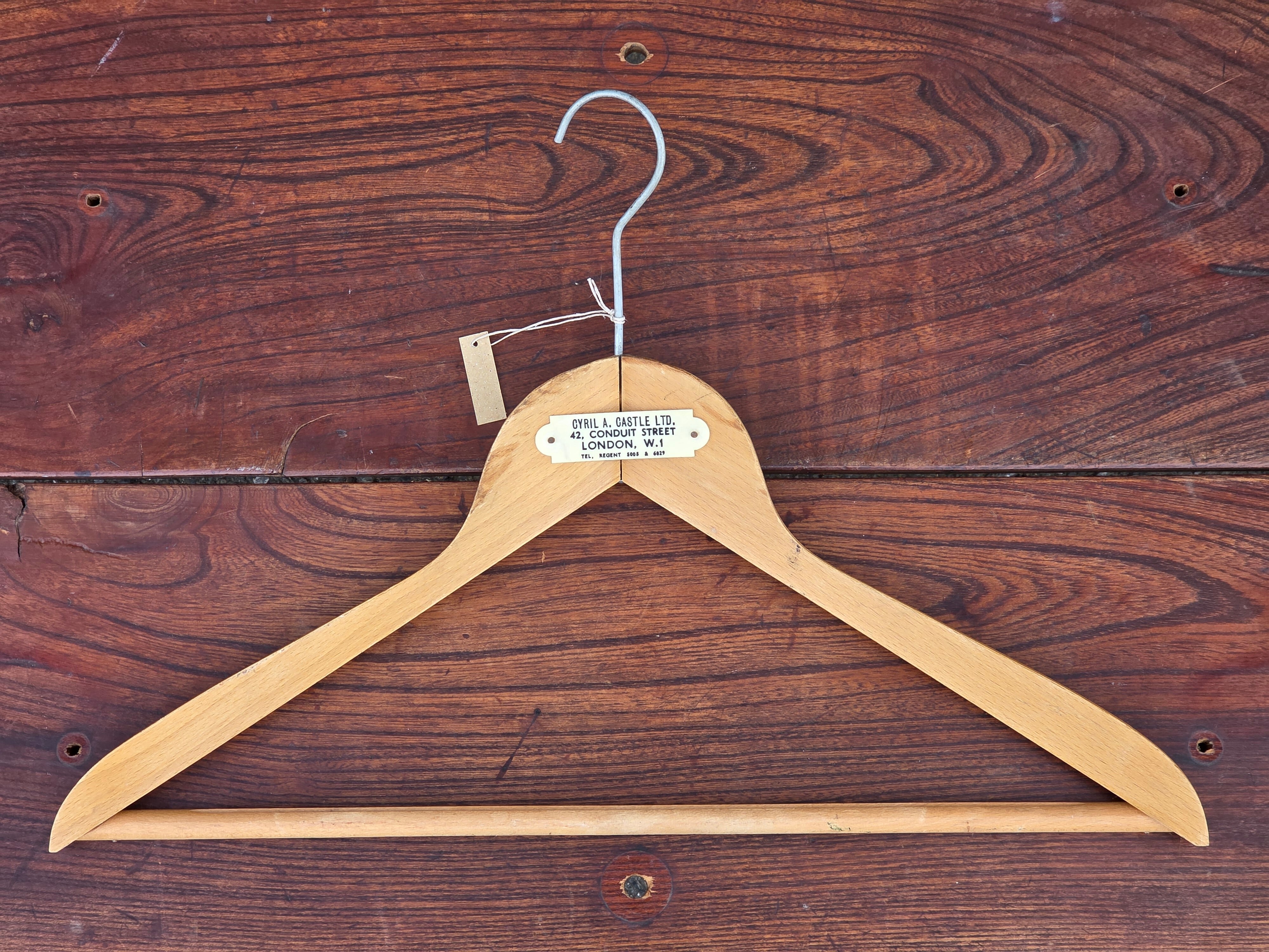 【Vintage】イギリス 木製ハンガー ロンドン テーラー CYRIL A. CASTLE /d34