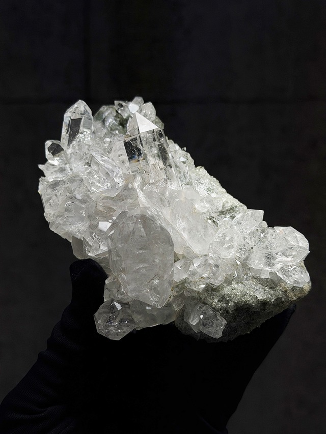 クォーツクラスター×クローライト【ML-0172】インド マニハール