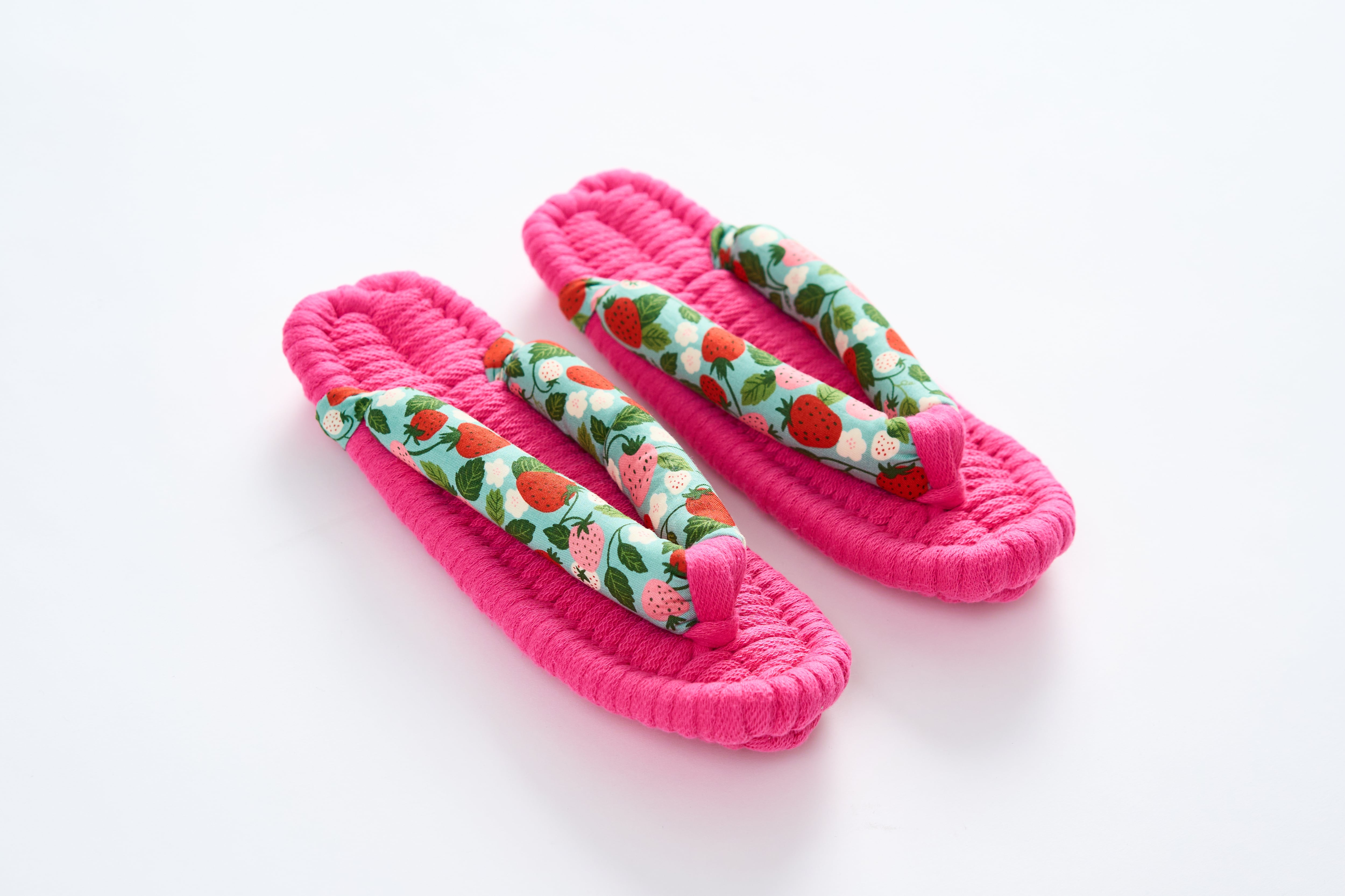 布ぞうり　マロン 布ぞうりチーム「楽」｜大田区シルバー人材センター布ぞうり製作・販売事業