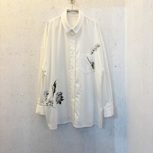 【White Flower Over-Shirt】