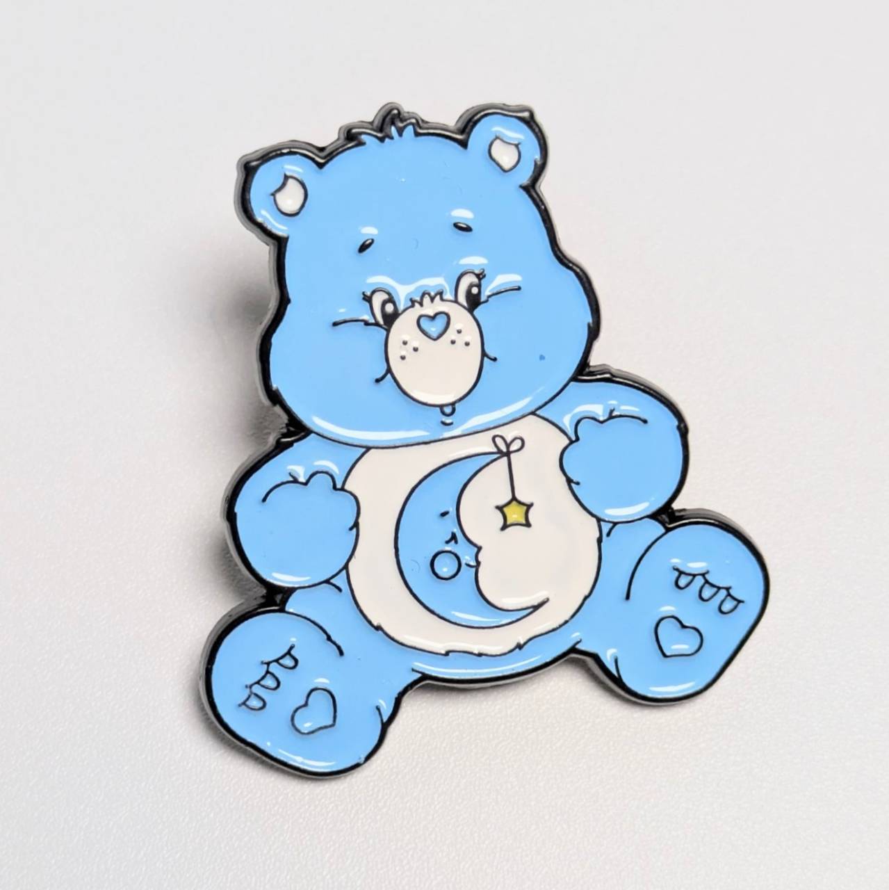 送料無料！ ★ピンズ PINS★ピンバッジ 【 Care Bears（ ケアベア ）】 ベッドタイムベア〚アメリカン雑貨 アメトイ〛