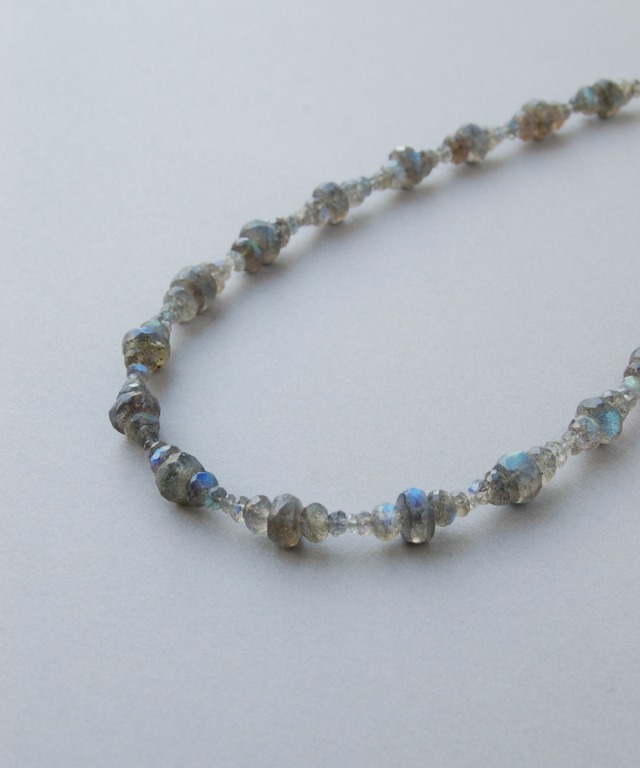 ラブラドライト_ネックレス / 伏見 佳奈子