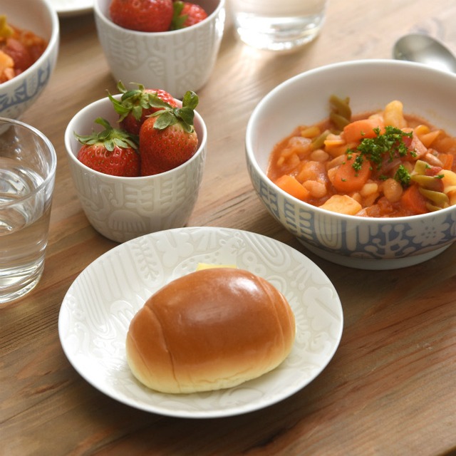 【natural69】【波佐見焼】【Utopia】【取皿】 波佐見焼 丸皿 取り皿 菓子皿 プレート 動物柄 おしゃれ 大人 カラフル かわいい ナチュラル69