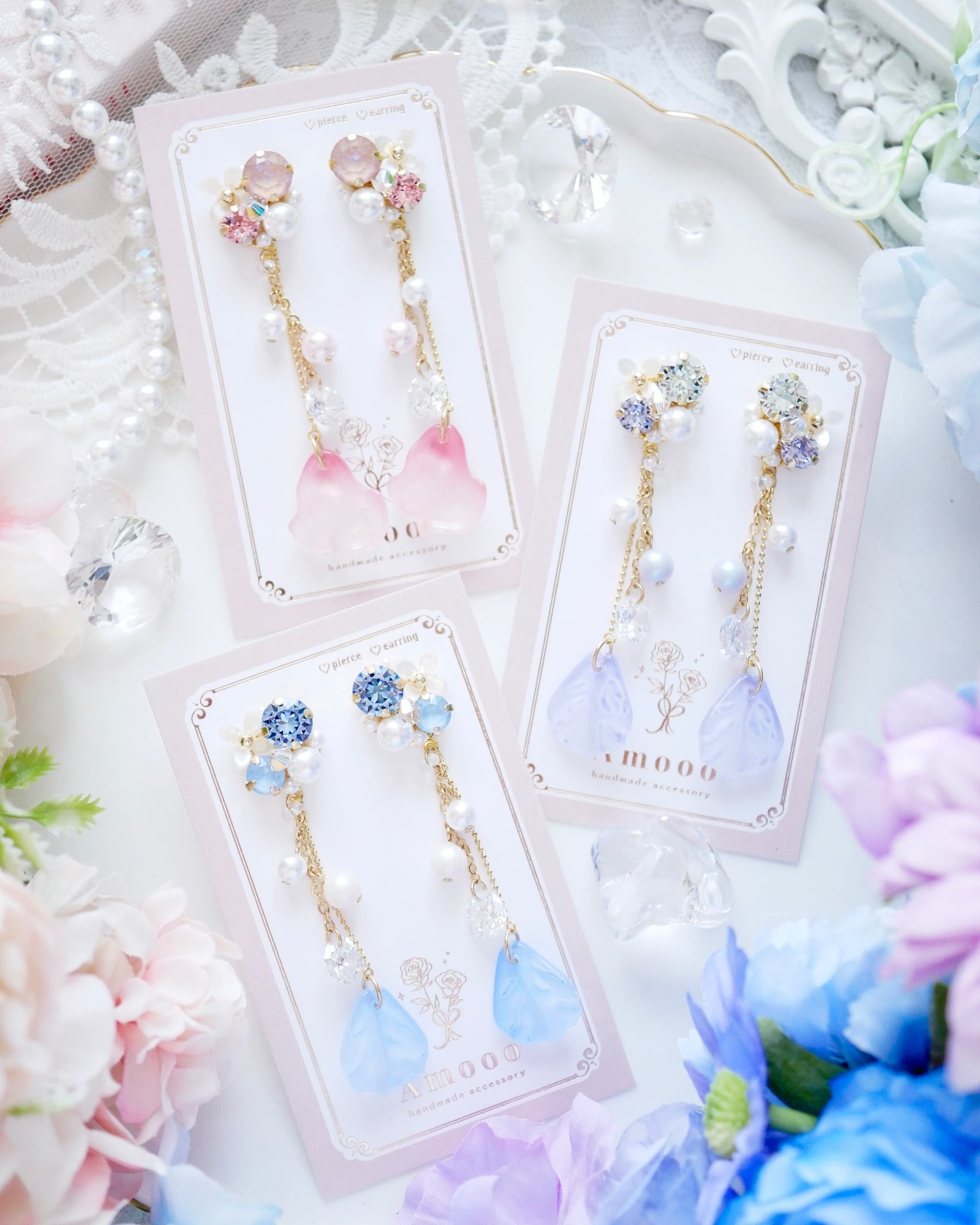 8511 クリスタルルネフィペタルビジューピアス/イヤリング