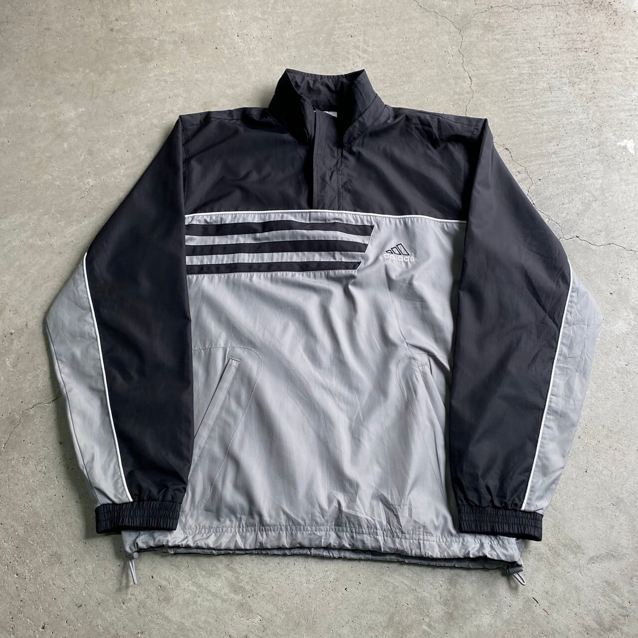 【G141】adidas プルオーバーナイロン【2XL】グレー