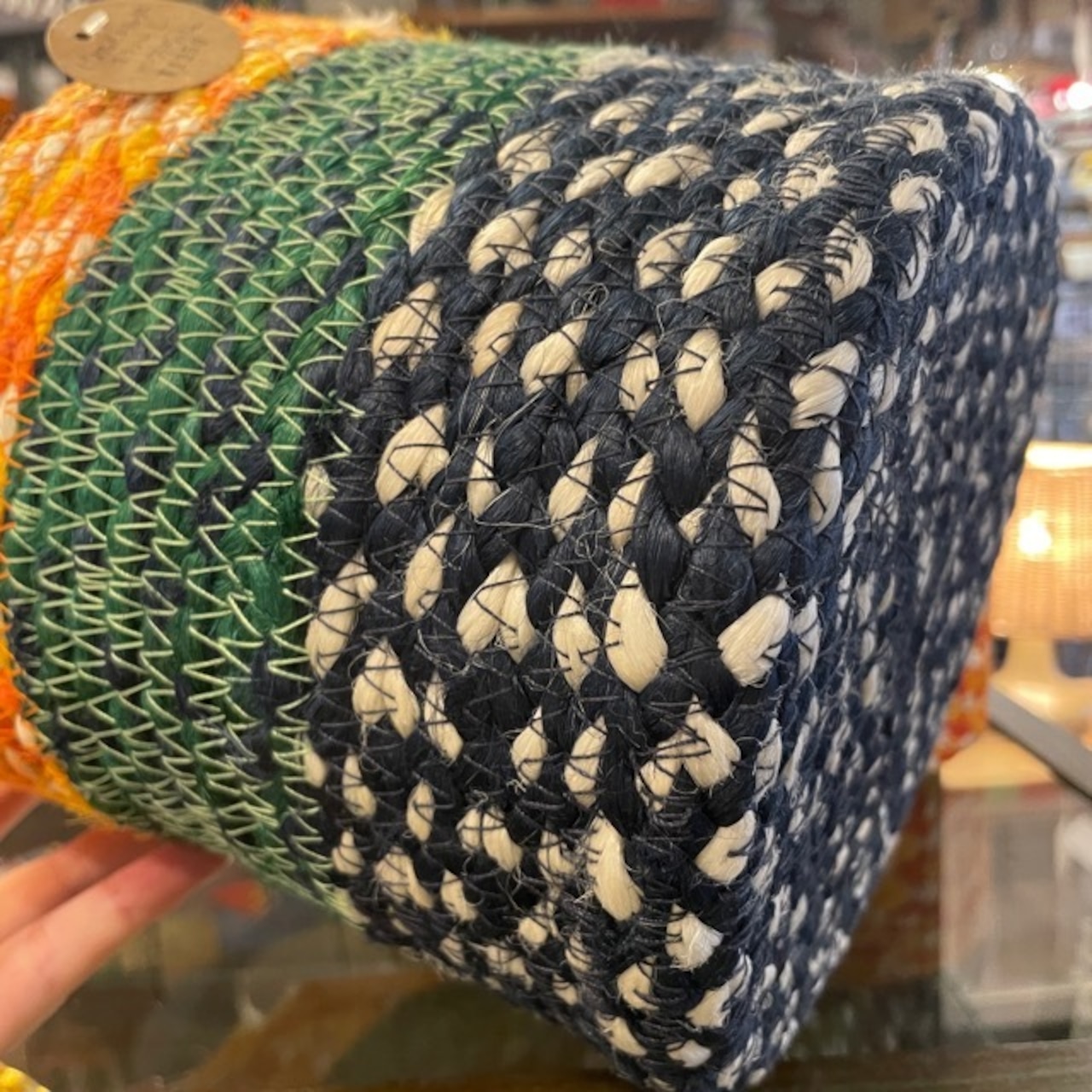 Bangladesh basket cylinder colorful L / バングラデシュ バスケットシリンダー カラフル L ジュート ハンドメイド 収納カゴ 小物入れ リビング インテリア雑貨 編みかご 手編み ギフト プレゼント かわいい