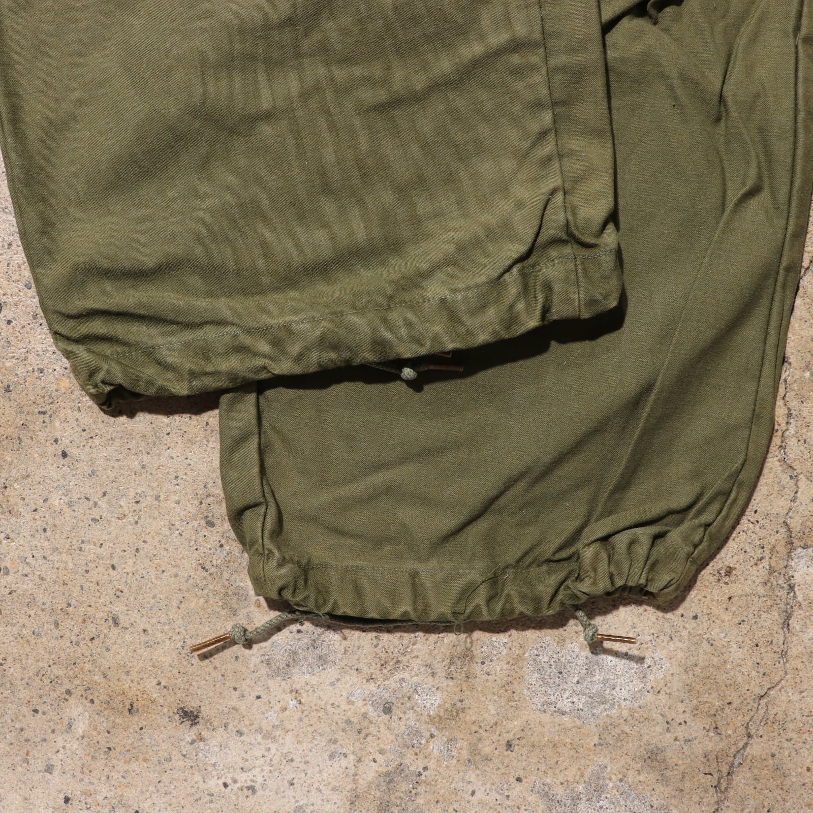 美品 S-R 72年 M-65 後期 カーゴパンツ 米軍実物 Small Regular | エン