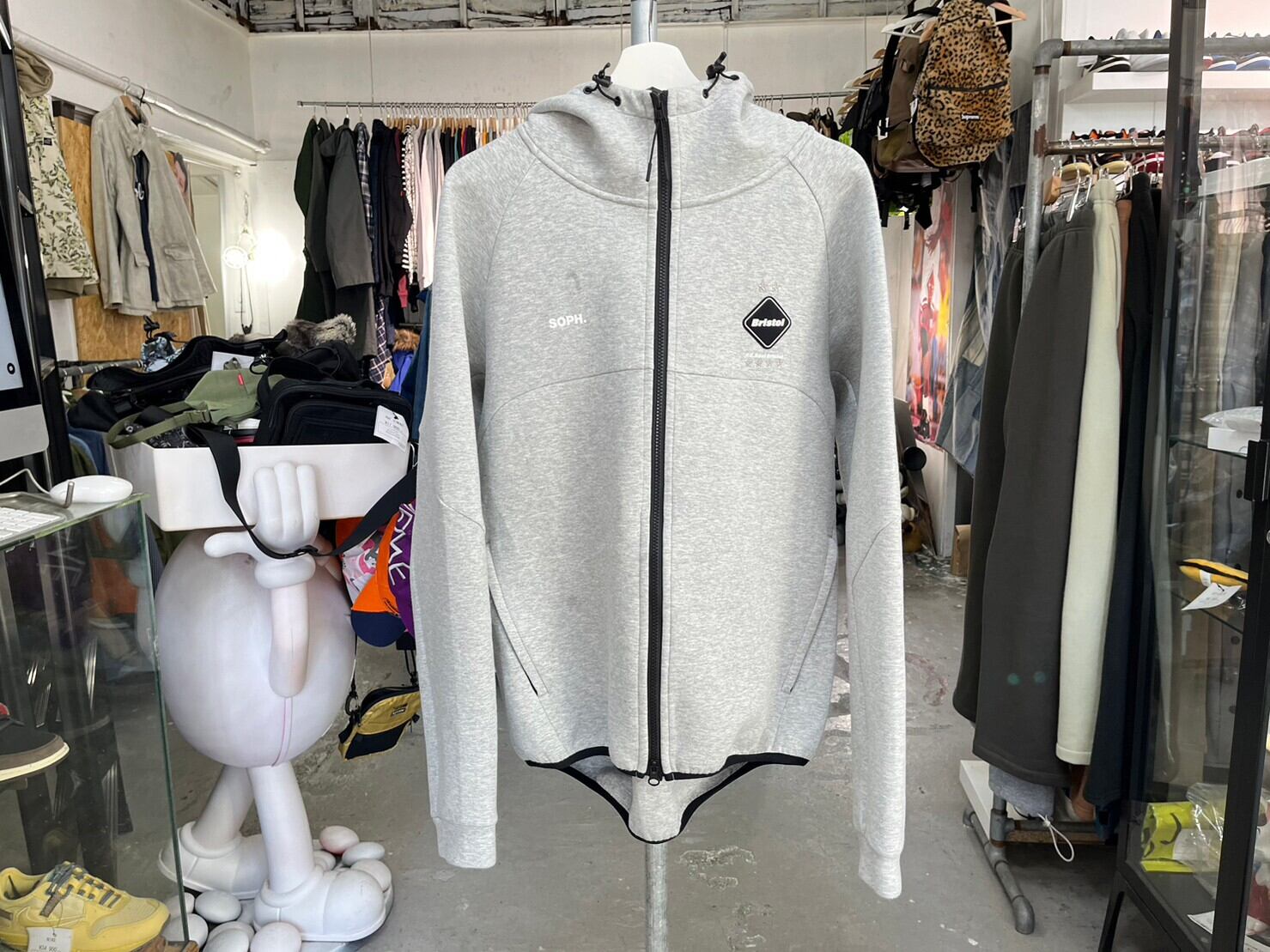 FCRB VENTILATION HOODIE GREY XL FCRB-192003 27237 | BRAND BUYERS OSAKA