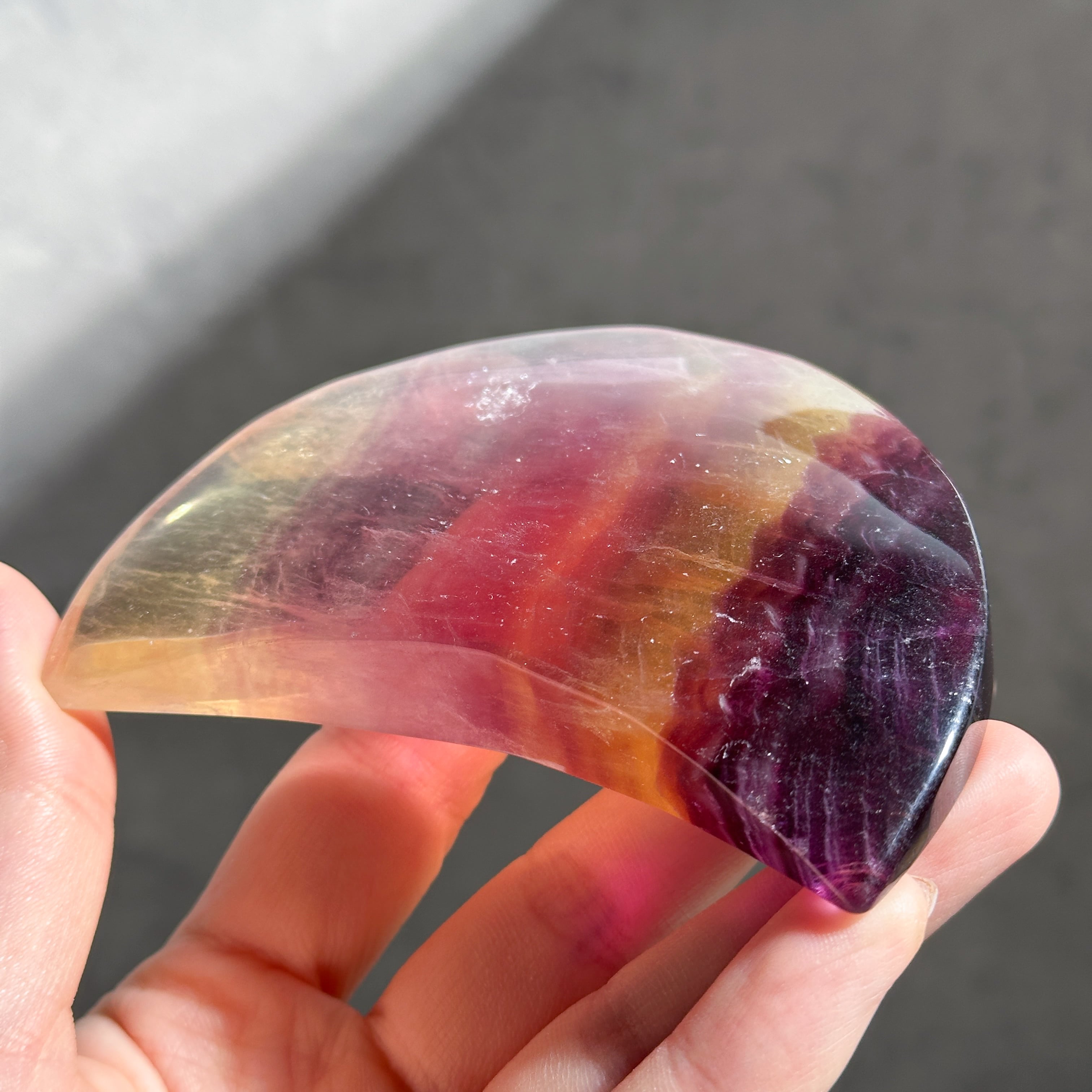 ☽台座付き☽レインボーフローライト 月21 ◇Rainbow Fluorite