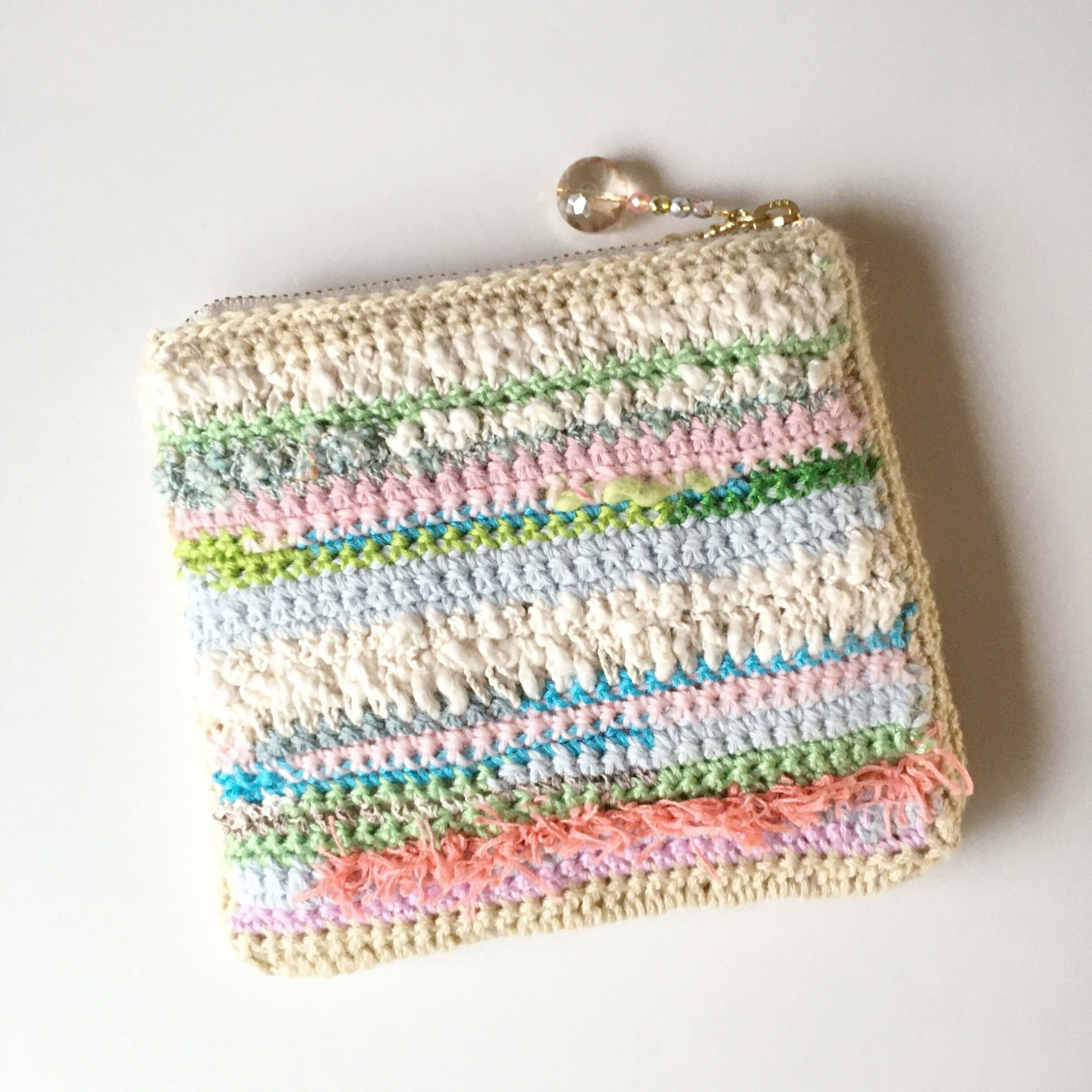 いろんな糸 カラフル編みポーチ 小物入れ green type