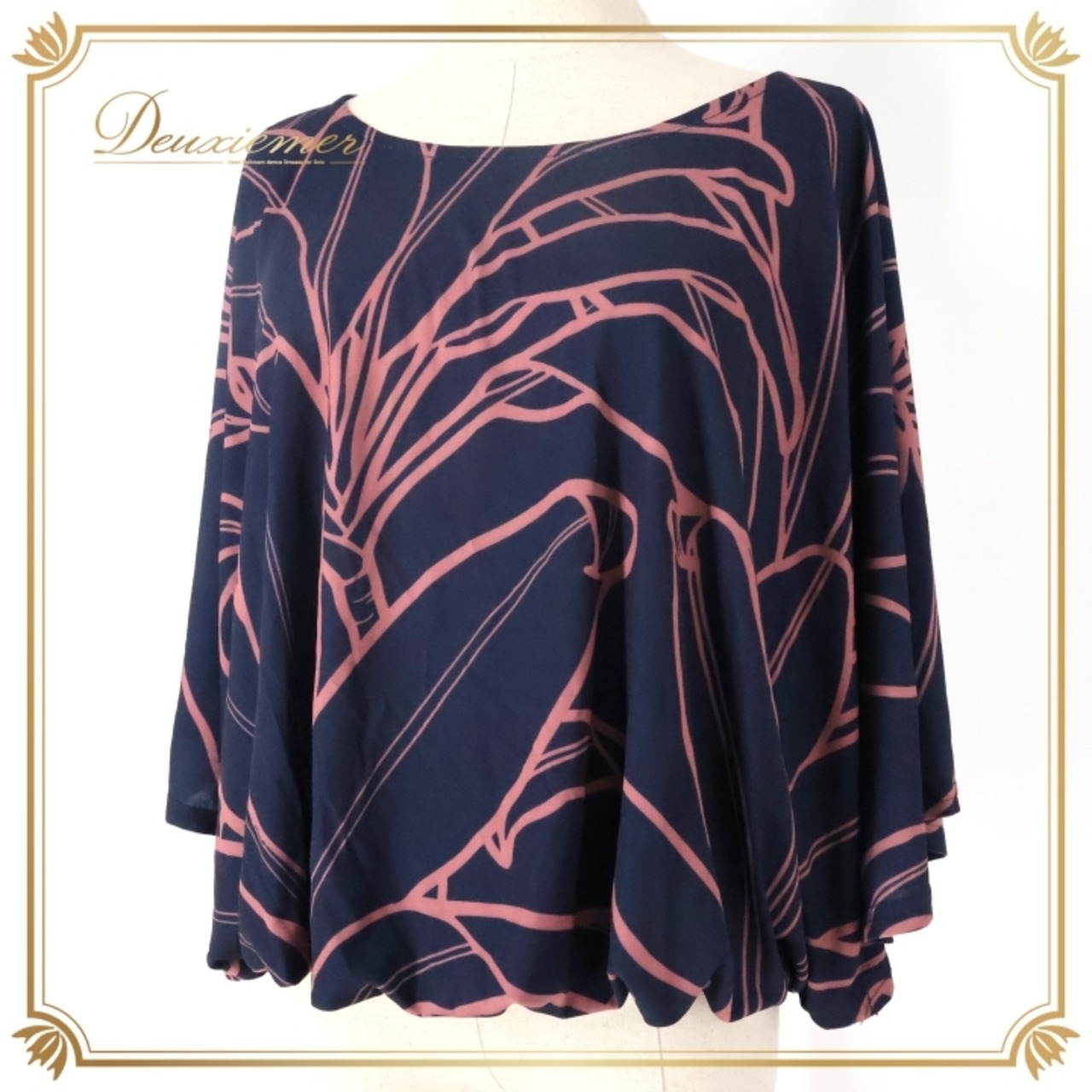 フラダンス 衣装 トップス ネイビー系 Kuulei Hawaii ハワイアン ハワイアンプリント アロハ フラ ダンス レッスン 練習 フラ ドルマンスリーブ ピンク系 紺 ピンク 七分袖 かわいい おしゃれ 大人っぽい 上品 やわらかい ふんわり フラダンス衣装 ネイビー トップス ドルマンスリーブ レディース 衣装 可愛い おしゃれ 練習着 アロハ柄 お洒落 フェミニン