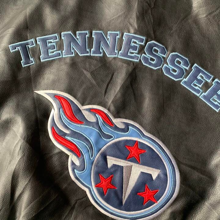 NFL TENNESSEE TITANS 刺繍ロゴ ナイロンジャケット
