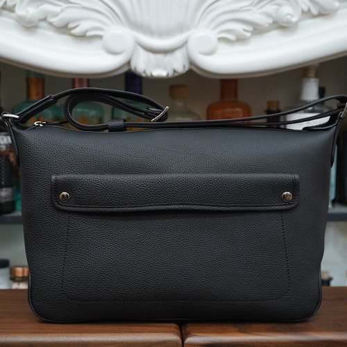 ル・ボナー　パパスショルダー　シュランケンカーフ　ブラック（ブラックステッチ）