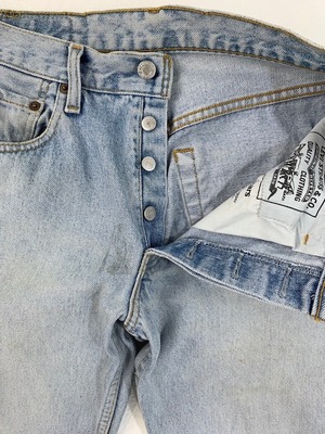 M-249  リーバイス Levis501レギュラー古着 1998年 米国製刻印546  W 74cm(ぐるり） 股下 83cm
