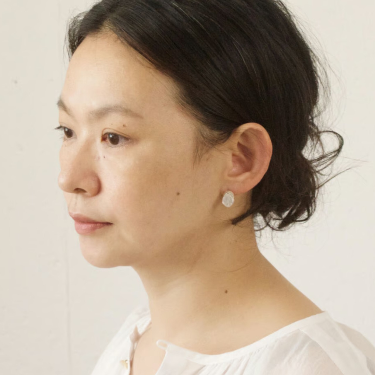 【取り寄せのみ】tamas(タマス)イヤリング&ピアス「Nino / white」