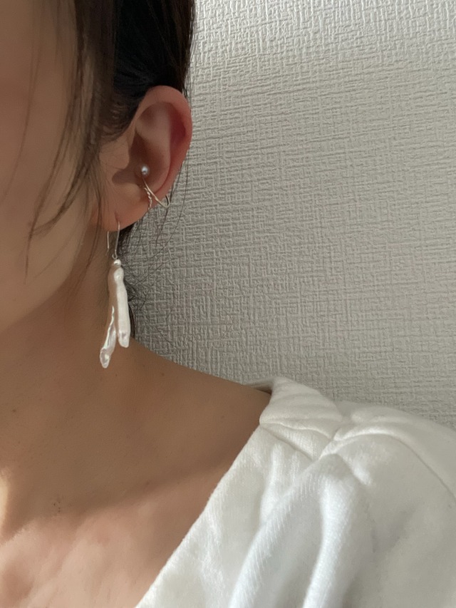 【K14WG】Unique stick baroque pearl pierce