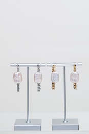 『透明な潮騒』square pearl pierce
