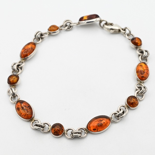 Rounded Amber Accent Minimum Style Link Bracelet / Denmark