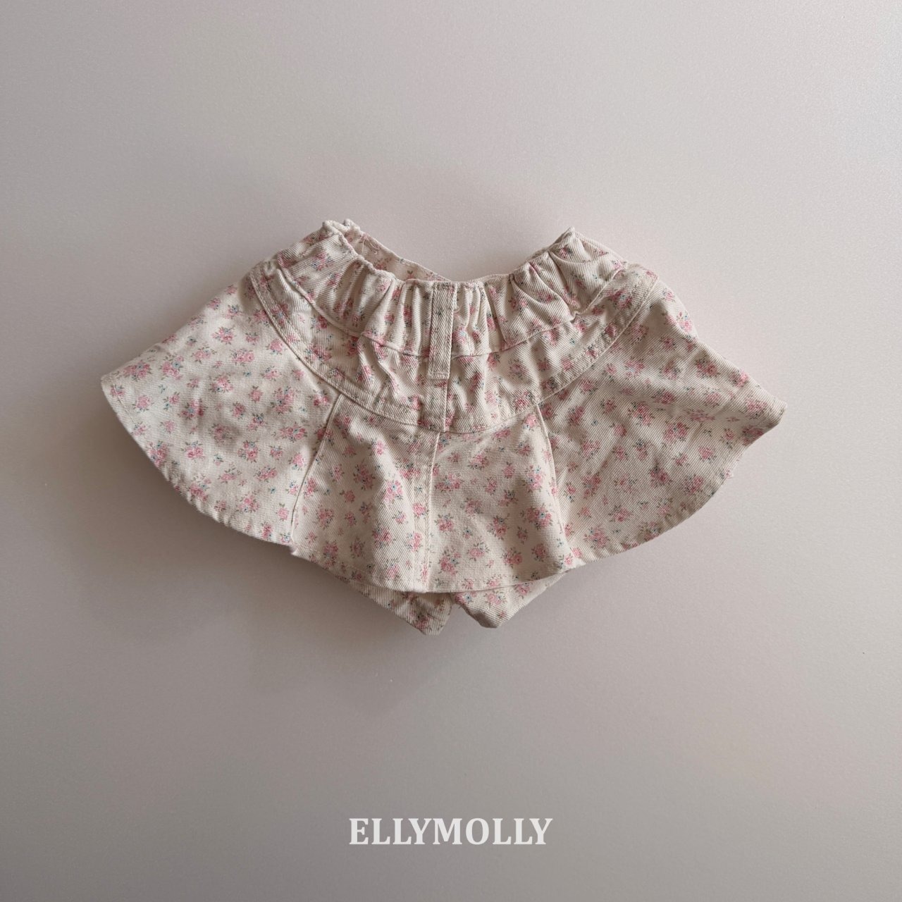[ELLYMOLLY] Celeb Frill Pants +fee2 / [엘리몰리] 셀럽프릴팬츠