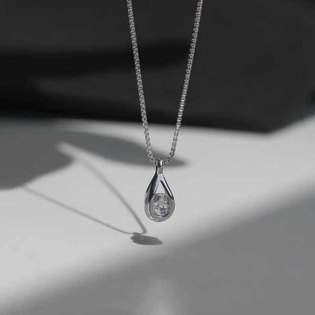 ラインストーン ネックレス シルバー925メッキ