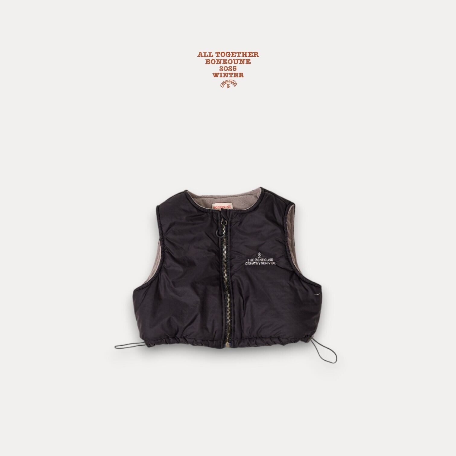〚予約〛BLACK vest <kids><Jr><mom>
